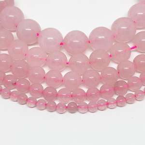 10มิลลิเมตรธรรมชาติโรสควอตซ์เรียบรอบพลอยลูกปัด Strand จากขายส่งหินหลวม Strand โรงงานกึ่งมีค่าของแท้ AAA - Product Image 1