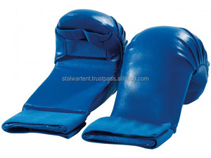 ถุงมือคาราเต้หนังคุณภาพสูง ได้รับการรับรองจาก WKF เป็นมิตรกับสิ่งแวดล้อม สำหรับฝึกซ้อม ใช้ได้ทั้งชายและหญิง - Product Image 2