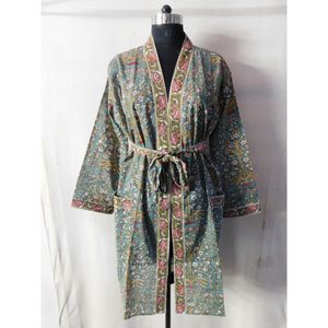 Vestido étnico de fiesta de playa para mujer de calidad asegurada, traje de verano ligero para uso junto a la piscina y vacaciones disponible para la venta - Product Image 2