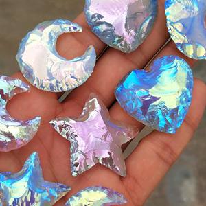 หินโมราโมราโมราธรรมชาติสีแดงทรงหลังเบี้ยหินแกะสลักรูปพระจันทร์เสี้ยวทรงอภิปรัชญาและจี้หินเคลือบ - Product Image 5