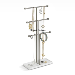 Élégant support de bijoux en métal de couleur abordable en argent design avec base blanche support de fantaisie fait main dernier support de bijoux design - Product Image 1