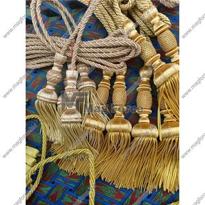 Garniture de frange de lingot d'or OEM Frange de gland de lingot d'or personnalisée Frange de fil de lingot plaqué et de Mylar Toutes les tailles - Product Image 1