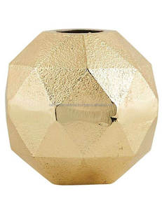 Aluminium Métal Fantaisie Intérieur Argent Vases à Fleurs Design Admirable Forme Personnalisée Vase à Fleurs de Luxe Pour les Articles les plus vendus - Product Image 3