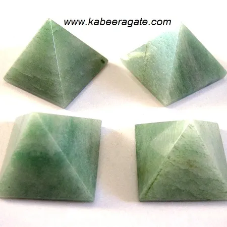 卸売宝石ピラミッド: 緑のアベンチュリンピラミッド
