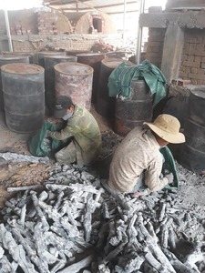 ถ่านกาแฟขาวเผานานเป็นมิตรต่อสิ่งแวดล้อมตัวอย่างปลอดเถ้าต่ำจากเวียดนาม2020ใหม่ - Product Image 5