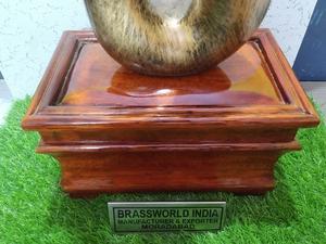 Aluminum and <b>Wood</b> Eight Shaped Antique European Cremation <b>Urn</b> <b>for</b> <b>Ashes</b> - Product Image 3