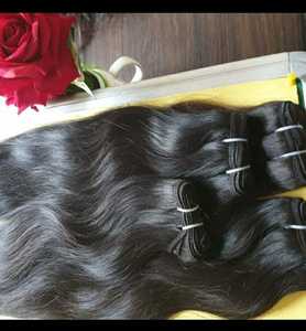 Nous proposons des extensions de cheveux humains non traités, avec toutes les cuticules alignées, en vrac, à pointes épaisses, au prix d'usine en gros. - Product Image 3