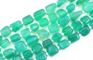 Perles de pierre de haute qualité pour la fabrication de bijoux Vente en gros 14 \ "Long Naturel Vert Onyx Gemme Pépites Lisse - Product Image 4