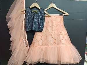 Collection de Lehenga Cholis pour réception et soirée de créateur / Lehenga Choli pour filles de 10 ans, prix de gros - Product Image 3