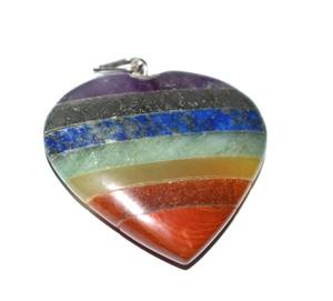 Fournisseur de pendentifs coeur collé à sept chakras: pendentifs coeur collé à sept chakras à vendre - Product Image 1