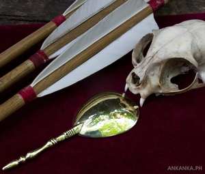 ชุดเครื่องใช้บนโต๊ะอาหารสีทองทำจากสแตนเลสสตีลที่มีดีไซน์หรูหราเหมาะสำหรับใช้ส่วนตัวและเป็นของขวัญแต่งงาน - Product Image 4