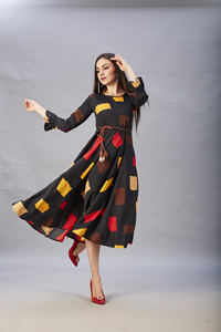 Kurtis cho phụ nữ thiết kế phụ nữ Ấn Độ plazzo cô gái Ấn Độ ăn mặc áo khoác dupatta dài kurti len phụ nữ kurtas cotton reyon may shalwar kameez - Product Image 6