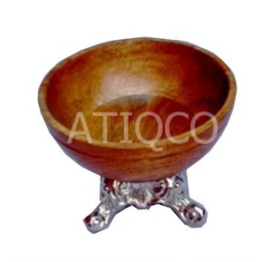 Bol à bonbons en bois avec poignée en métal Plateau tendance et bol polyvalent | Bol à fruits secs classique pour votre table - Product Image 2