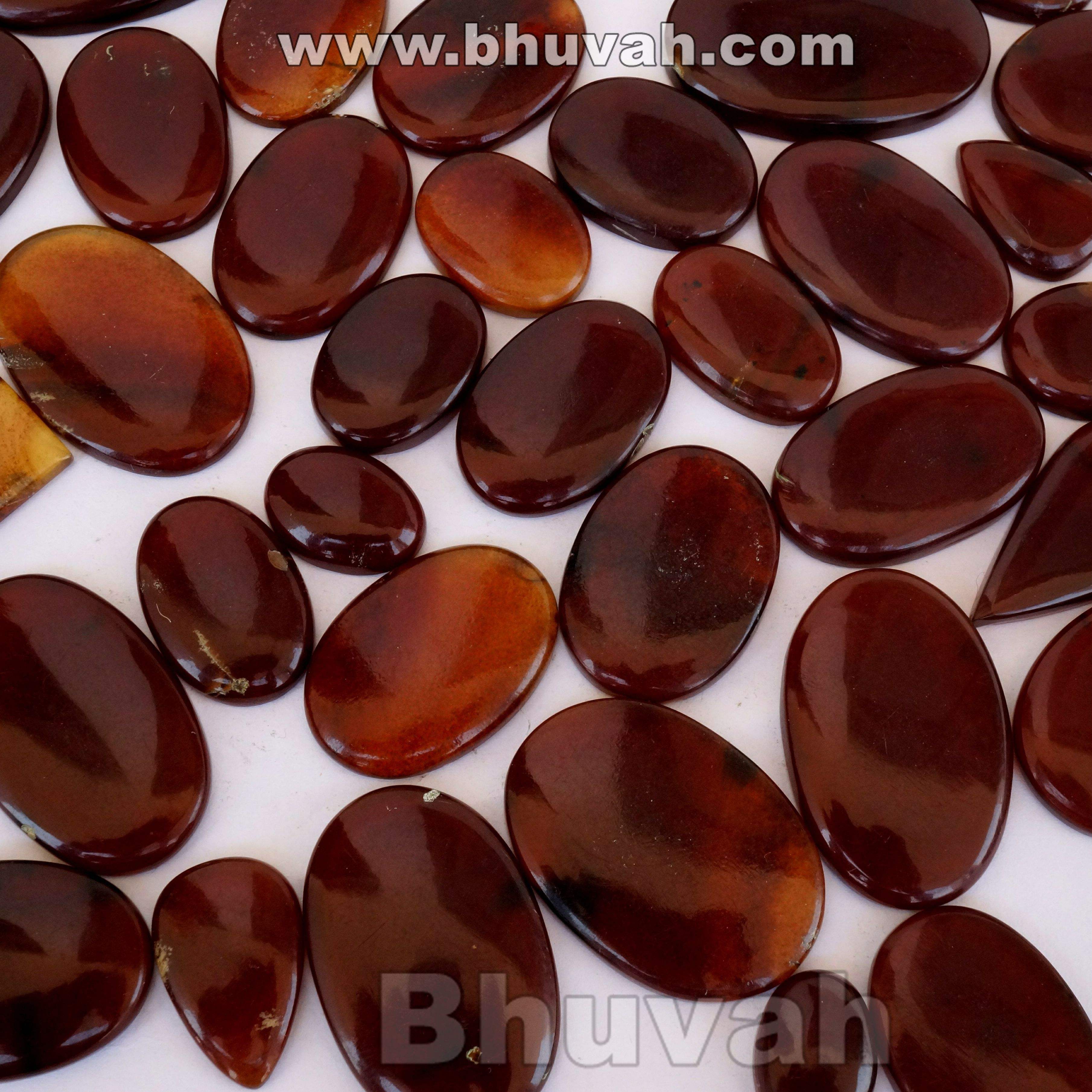 สีน้ำตาล