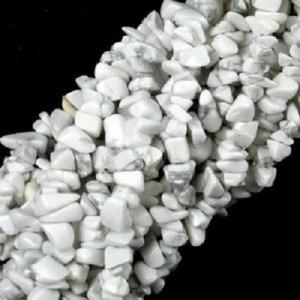 Natural <b>Crystals</b> Stone Healing Gemstone Agate Howlite Figurine Reiki Easter Home Decoration Gemstone Agate <b>Chips</b> - Product Image 1