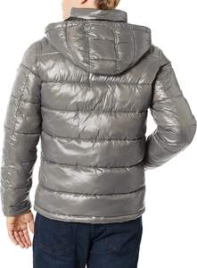 Veste d'hiver matelassée noire avec logo personnalisé pour hommes, vêtements d'extérieur en nylon enduit, caractéristiques chauffantes, taille plus, conception de bulles, capuche, utilisation en extérieur - Product Image 2