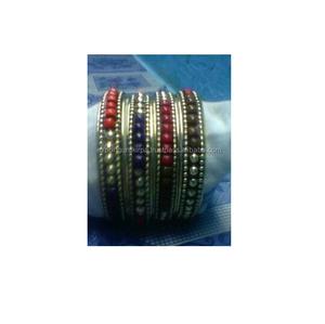 ต่างหูพู่สามชั้นดีไซน์เนอร์ทำด้วยมือต่างหูทองแดงอัลลอยประดับมุกเพชรสไตล์โบฮีเมียนสไตล์อินเดียแบบตะวันตก - Product Image 6