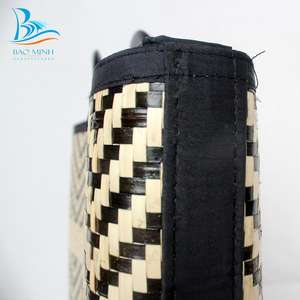 Bolso de Mano Vintage Tejido de Bambú con Asas Redondas de Plástico y Lino - Product Image 4