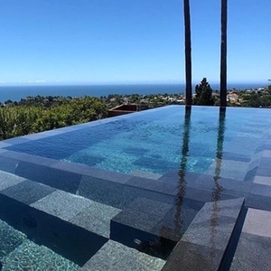 Pierre de lave noire de première qualité - Carreaux de pierre de lave noire de Bali pour le revêtement de sol, les murs et la décoration extérieure - Product Image 5