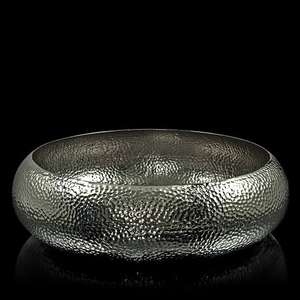 ชามตกแต่งโลหะขนาดใหญ่แบบตอกลาย Martel - Product Image 1