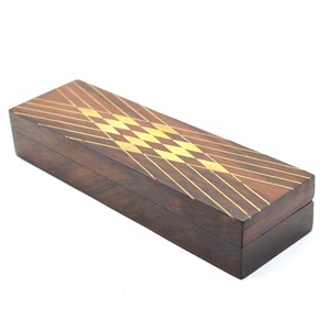 Art populaire exquis fait à la main Vintage sculpture sur bois meilleure qualité boîte de rangement de bijoux belle boîte en bois signes muraux artisanat en bois - Product Image 1