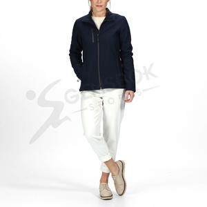 แจ็กเก็ตผู้หญิงสำหรับเดินคอปกสูง,เสื้อแจ็กเก็ตผ้าซอฟต์เชลล์น้ำหนักเบาระบายอากาศได้ดีกันลมสำหรับกิจกรรมกลางแจ้ง - Product Image 3