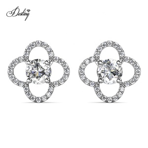 Bijoux en moissanite cultivée en laboratoire de formule innovante, boucles d'oreilles en argent sterling 925 en forme de trèfle à quatre feuilles, bijoux Destiny - Product Image 2