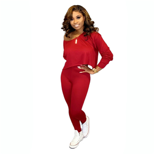 Femmes grande taille recadrée deux pièces Joggers ensemble en gros Hip Hop Style bouton Logo personnalisé respirant survêtement motif fourrure - Product Image 2