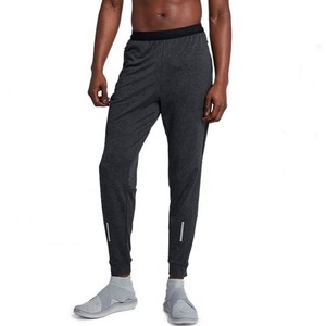 ชุดออกกำลังกายในยิมของผู้ชายกางเกงผ้าฟลีซระบายอากาศได้ดีไซส์ใหญ่พิเศษ - Product Image 2