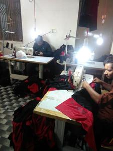 Chaqueta Universitaria Clásica para Hombre con Cuerpo de Lana y Mangas de Cuero, Chaqueta Universitaria de Satén Ligera Estilo Equipo - Product Image 4