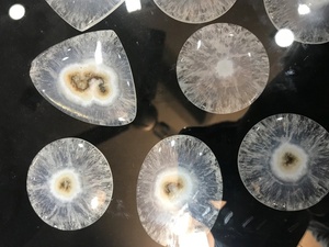 Belles pierres précieuses en vrac naturelles de cabochons de quartz solaire blanc de qualité AAA + - Product Image 3