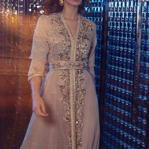 NEW------STUNNING--EMBROIDERY de DABKA, cuentas de cristal, WORK--EVENING de piedras de vidrio, CAFTAN--DRESS de fiesta @ 2021 - Product Image 1
