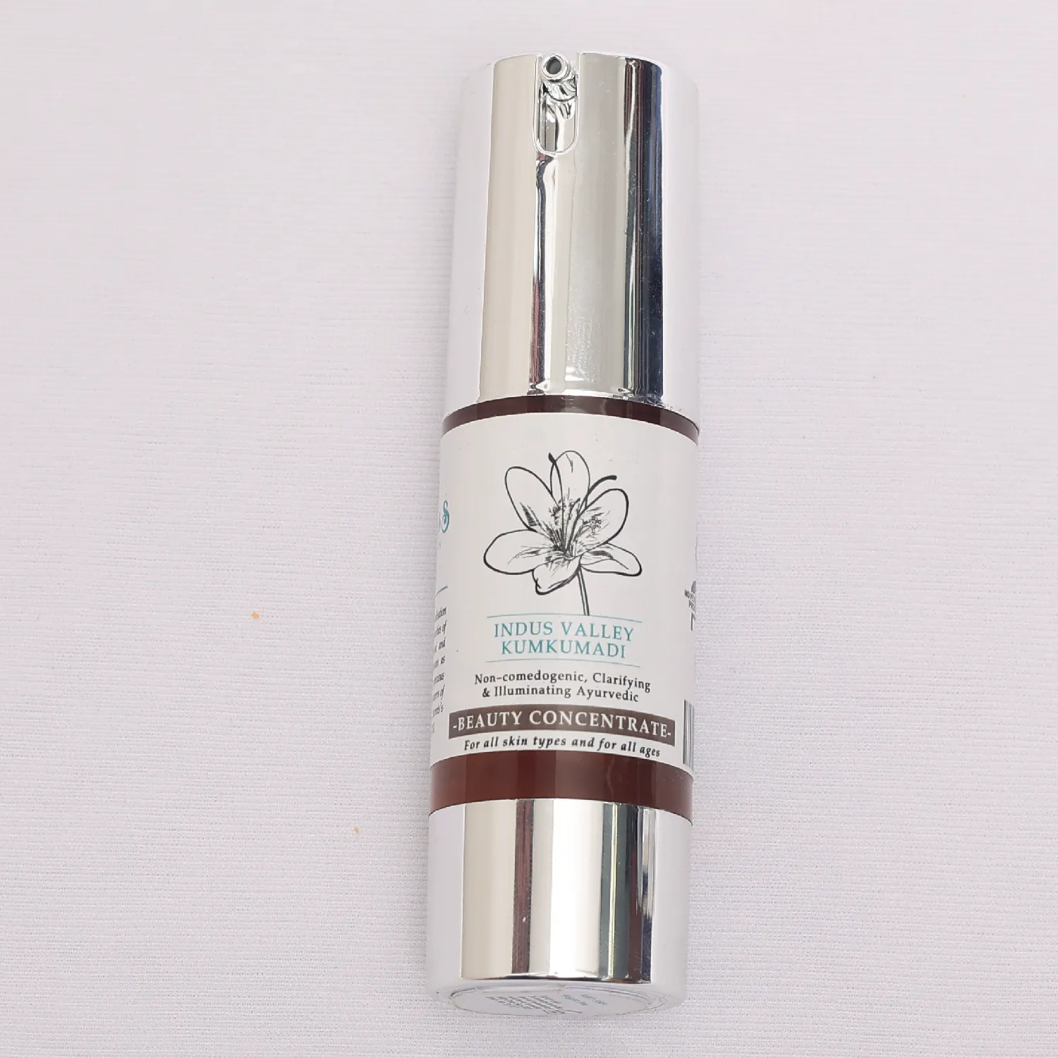 Ayurvedische Kumkumadi Olie Private Label Face Serum Organische Voorraad Oplossing Huidverzorging Whitening Hydraterende Collageen Gezichtsserum