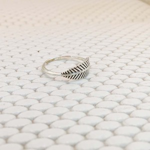À la mode 925 en argent Sterling minimaliste feuille forme anneau pour les femmes mignon lunette réglage élégant mariage/fête bijoux - Product Image 3
