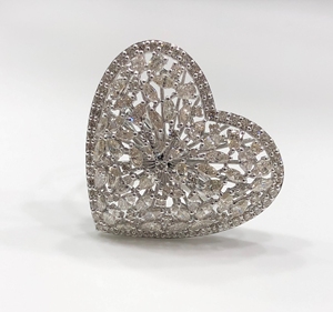 Anillo de cóctel de diamantes de corte elegante bellamente diseñado - Product Image 1