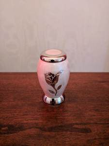 BRASSWORLD INDE BRASSWORLD AVEC URNE DE CRÉMATION SOUVENIRS GRAVÉ BLEU EN LAITON - Product Image 6