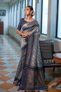 Nueva blusa Sari tejida Ikkat de seda Tussar hermosa de diseñador indio de moda para mujeres Fabricantes de moda de India - Product Image 4