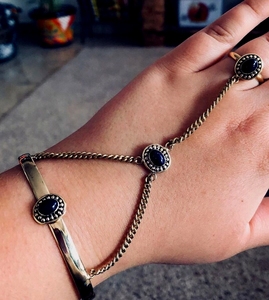 Bracelets ouverts en pierre faits à la main Bracelets plaqués argent avec des fournisseurs de bracelets d'anneau de chaîne - Product Image 2