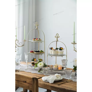 Venta caliente nuevo diseño estilo moderno fiesta decorar plato redondo 2 niveles capa metal fruta bandeja rústica bandeja de metal - Product Image 3