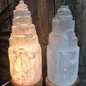 SCHÖNE SELENIT DEKORATIVE LAMPEN TURM/GESCHNITZTER SELENIT HEALING TOWER / HOME DECOR LAMP TOWER ALLE GRÖSSEN TOWER CRYSTAL WANDS