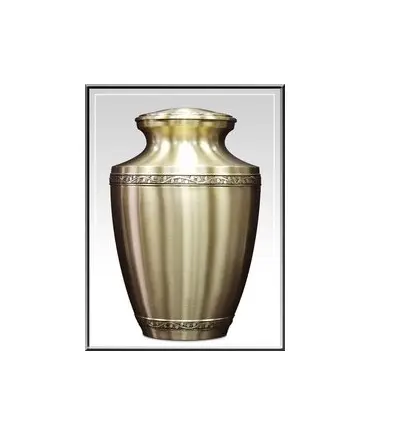 Metal Fancy Royal Luxuries Design and Pattern Cremation Urns For Human and Urns Antique Copper Urns For cut design