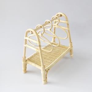 Étagère à vêtements de poupée en rotin, vente en gros, 15 pièces - Product Image 1