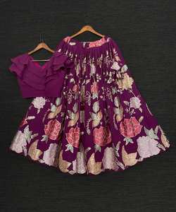 À la mode Georgette beau haut imprimé avec Lehenga fête porter prix de gros Textile vêtement Surat Gujarat ethnique - Product Image 2