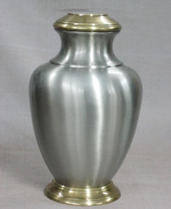 Urillons de luxe royaux en métal, collection, organiseurs japonais en cuivre Antique, Design et motif de crème, pour animaux de compagnie - Product Image 5