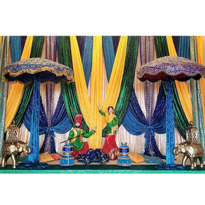 Décoration de scène de mariage punjabi sur le thème du henné, décoration de scène de henné colorée Maiyan, décoration de scène de mariage asiatique, décoration de scène de henné en Australie - Product Image 1