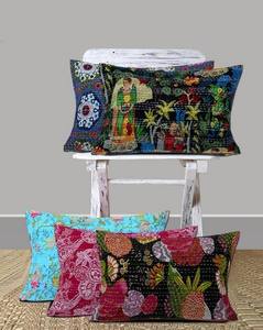 Funda de cojín de algodón Kantha indio hecha a mano de 16x16 pulgadas con cremallera Floral para interiores y exteriores con estampado decorativo para hoteles y hospitales - Product Image 5
