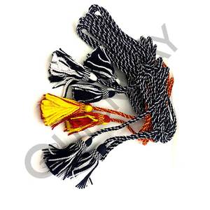 Cordones de corneta de color blanco y negro personalizados Uniforme ceremonial y accesorios con acabado recubierto para prendas - Product Image 6