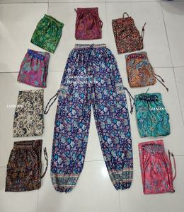 Poly Soie Tissé Rayonne Imprimé Harem Pyjamas De Luxe Casual Cordon Fermeture Pantalon Respirant pour Le Printemps Et L'été - Product Image 1