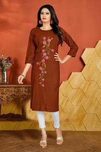 ชุดลําลองลายดอกไม้พิมพ์ลาย A-line kurti แบบเรียบง่ายพร้อมนักออกแบบดูสําหรับผู้หญิงชุดชาติพันธุ์อินเดียแฟชั่นปี 2022 - Product Image 2