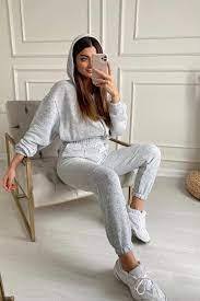 wholesale Custom Rhinestone Design High Quality Casual 100% Cotton Women Winter Crop Top <b>Plain</b> <b>Tracksuit</b> - Product Image 3